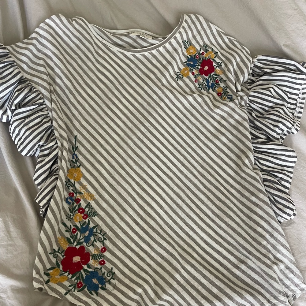 Umgee Gray Striped Blouse with Floral Embroidery